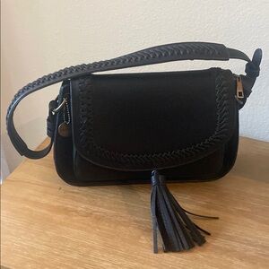 Ampere Elegant Black Shoulder Handbag with Tassel